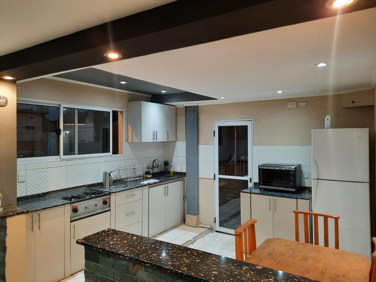 Alojamiento Don Cris Apartment Corrientes Exterior photo